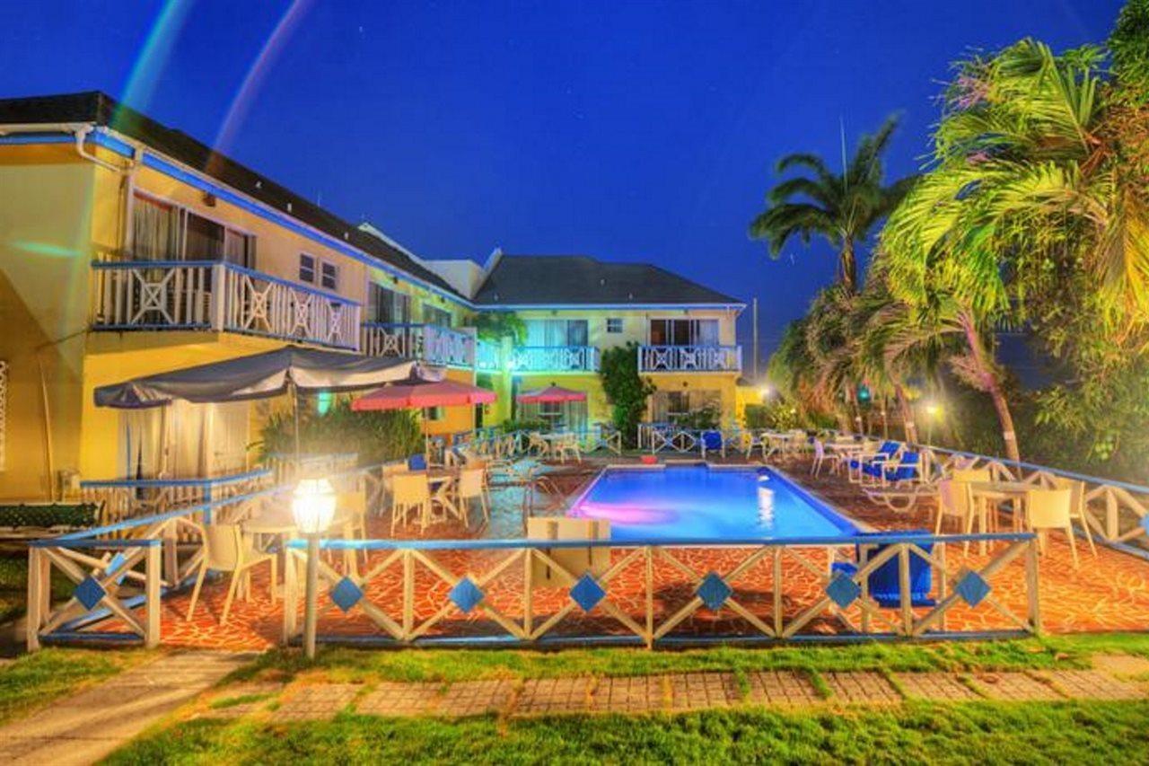 Anchorage Inn Дикенсон-Бей Экстерьер фото